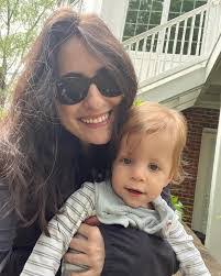 Heather Houtz's Instagram, Twitter & Facebook