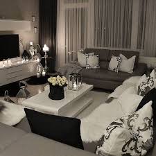 A Romantic Living Room With Sober And Neutral Colors Be Stunned With These Interior Design Decor And Tips Www Deligh Living Room Grey Home Black Living Room
