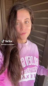 Violet Waller's Instagram, Twitter & Facebook