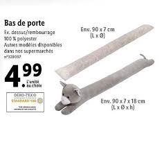 Pour fabriquer un boudin de porte avec 3 fois rien, 5 étapes : Offre Bas De Porte Chez Lidl