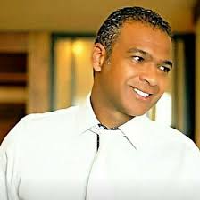 Andre Charles (@AndreJCharles)