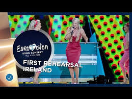 nl alle inzendingen uit 41 deelnemende landen voor het eurovisie songfestival 2019 dat werd gehouden in tel aviv, israël. Live Day 3 Review Sarah Mcternan Giving Us Fifties Diner Style Vibe Ireland Escxtra Com