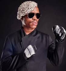 The star purchased 100 pieced of somizi's cookbook which was recently launched. Somizi I Was Broke Mgosi