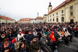 Facultatea de medicină is an university in sibiu. Facultatea Se ScumpeÈte Din ToamnÄ La Ulbs Taxe Intre 2 600 10 000 De Lei Eveniment Tribuna