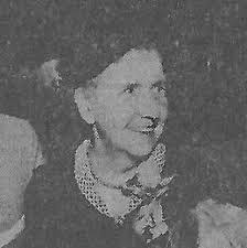 Cora Pitts's Instagram, Twitter & Facebook