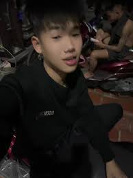 Ng Kien Cuong 🍭👻 (@ngoncovenduonggg_08)