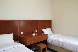 Berikut ini adalah informasi beberapa daftar alamat email perusahaan yang berada dibeberapa kota besar di indonesia, mulai dari perusahaan sekala lokal, nasional hingga international atau pma. Sharon Guest House Bandung Bandung Booking Murah Di Tiket Com