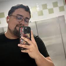 Hay alguna forma de que al tomar miel las abejas no me ataquen? No me  importa que yo muera por ello, solo no quiero que mueran ellas :'3