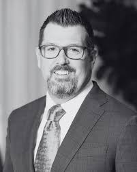 Eric Hermanson's Instagram, Twitter & Facebook