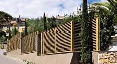 Cloture Bois Anti Bruit Halte Au Bruit Dans Votre Jardin Design Exterior Garden Furniture Exterior