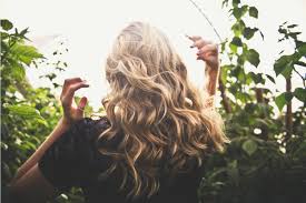Mèches blondes ou balayage, quelle technique choisir ? Quel Balayage Blond Choisir