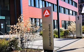 Posten sie keine persönlichen daten! Agentur Fur Arbeit Rat Arbeitgebern Zu Kurzarbeitergeld Radio Koln