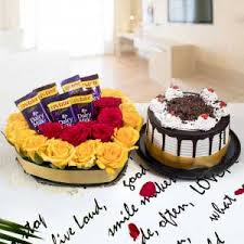 We all know wives are much more interested, excited regarding celebrating their husband's birthday as compared to. Birthday Gifts For Husband Online Buy Send Romantic Birthday Gifts For Hubby India Oyegifts