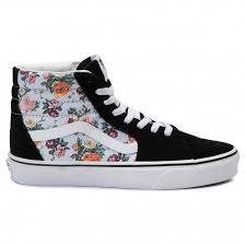 También incluyen puntera reforzada para soportar el desgaste, cuello acolchado para ofrecer sujeción y flexibilidad y la. Sneakers Vans Sk8 Hi Vn0a4bv6v3f1 Garden Floral True Wht Sneakers Low Shoes Women S Shoes Efootwear Eu