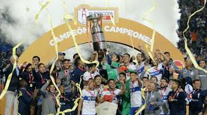 Horario y dónde ver online gratis el partido de copa libertadores. Universidad Catolica Se Suma A La Lista Los Equipos Que Han Logrado Ser Tricampeones En Chile