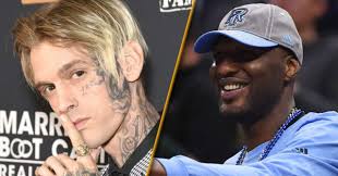 Lamar odom height 6 feet 10 inches (208 cm/ 2.08 m) and weight 104 kg (230 lbs). Lamar Odom Talks Trash To Aaron Carter S Face Says He S Getting Knocked Out Come June 12 Lakers Daily