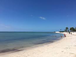 Sombrero beach is a very big beach so i would estimate it is very long for walking. Sombrero Beach Der Strand Test Mit Bewertungen Und Erfahrungen