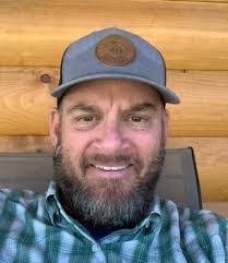 David Bethune's Instagram, Twitter & Facebook