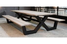 Il convient donc de la choisir avec soin car c'est autour d'elle que vous passerez les meilleurs. Table Pique Nique Avec Bancs En Teck Massif Et Pieds En Aluminium Mobilier Exterieur Diy Table De Pique Nique Table Exterieur Bois