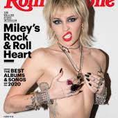 Miley Cyrus nackt, Oben ohne Bilder, Playboy Fotos, Sex Szene
