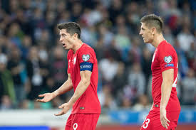 Krzysztof piątek jest piłkarzem w naszej reprezentacji i we włoskim klubie genoa. Bundesliga Lewandowski Kumpel Krzysztof Piatek Wird Bei Hertha Zum Transfer Flop Ligalive