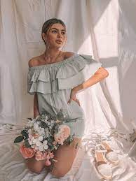 Photoshoot Poses Instagram Home Backdrop Ideas Diy Fashion Photography Sheet Photoshoot Photoshoot Poses