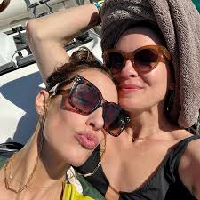 Vacation Mama ☀️ 🚤 Thankful to be exploring the world again with my  amazing husband and supportive friends 🟡⚪️🟠 #cabo #alwaysgrateful  #restandrelaxation #vacationmood 😎