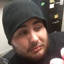 Damian Noble's Instagram, Twitter & Facebook