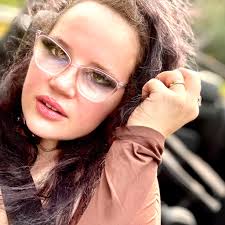 あ I don't want thicker skin. I want a softer world. @Larotreadingsbyme me