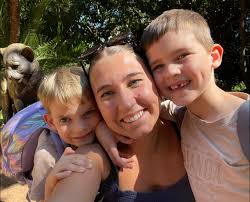 Experienced host family looking for our next Aupair start around 10th of  June!!🩷 Hello everyone, I'm helping my amazing host family to find a new  Aupair. Unfortunately I need to go back