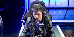 Later that night in the hospital where frank lay dying, he shares with clay his memory of. Tsm Hauntzer How The Evolutionary Dyrus Found Himself In His Father S Shoes Dot Esports
