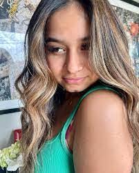 Delaney Downard's Instagram, Twitter & Facebook