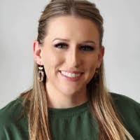 Hilary Springer's Instagram, Twitter & Facebook