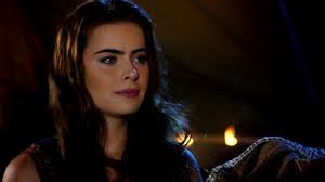 Aaron Invita A Joana A Su Hogar Y A Su Corazon Youtube