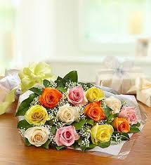 How fast does 1800 flowers deliver. Stunning Bouquet Perfect For Special Presentations Such As A Graduation And Award Ceremony Graduation Flowers Flower Gift Graduation Bouquet