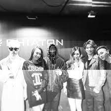 To my lovely boyfriend teddy, i want to tell him that i love him, she said. Han Ye Seul Shares Photos Of Boyfriend Teddy And Yg Family Han Ye Seul Girls Generation Bigbang