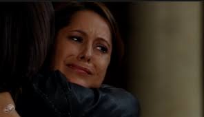 GENERAL HOSPITAL: Kimberly McCullough and Finola Hughes Deliver Emotional  Reunion of Robin & Anna!