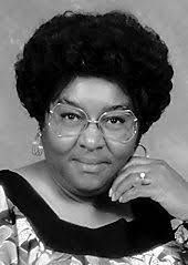 Maxine Moss's Instagram, Twitter & Facebook