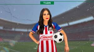 Formerly called univision deportes network is an american spanish language sports channel. Asi Se Verian Los Comentaristas Con El Uniforme De Su Equipo Favorito Deportes Futbol Tudn Univision