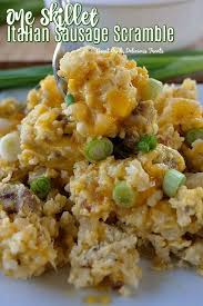 One Skillet Italian Sausage Scramble Is An Easy Breakfast Scramble Recipe Lo Ground Italian Sausage Recipes Italian Breakfast Recipes Breakfast Sausage Recipes