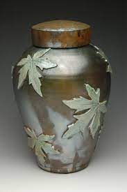 Handcrafted Falling Leaves Maple Raku Ceramic Cremation Urn In 2021 Ceramic Cremation Urn Ceramic Urn Funeral Urns