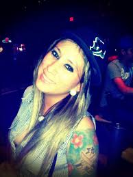 Veronica Renee (@Ronnie071989)