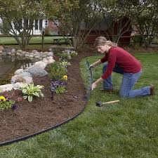 Easy to bend into curves. Easyflex No Dig Landscape Edging Kit At Menards