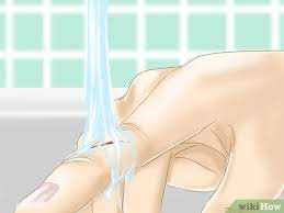 How To Treat A Paper Cut (With Pictures) - Wikihow