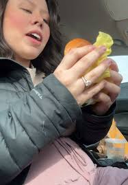 Lexi Lambert (@lexilambert01)