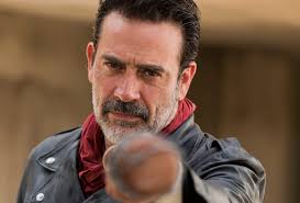 Résumé complet de fear the walking dead saison 2 épisode 1 : Jeffrey Dean Morgan Calls Walking Dead T Shirt Controversy Stupid Tvline