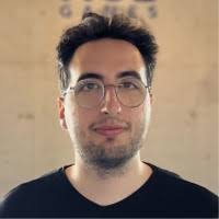 200+ “Robert” profili