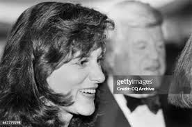 98 Maureen Moore Photos & High Res Pictures