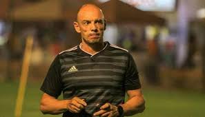 قررت إدارة نادي بيراميدز تعيين اليوناني تاكيس جونياس في منصب المدير الفني للفريق خلفا للمدير الفني الأرجنتيني رودلفو أروابارينا المدير الفني السابق تم توجيه الشكر. Ø§Ù„ÙÙŠÙ„Ø³ÙˆÙ Ø¬ÙˆÙ†ÙŠØ§Ø³ ÙŠÙ†Ø¶Ù… Ù„Ù„Ø±Ø§Ø­Ù„ÙŠÙ† Ø§Ù„Ù€10 Ø¹Ù† Ø§Ù„ØªØ¯Ø±ÙŠØ¨ Ø¨Ø§Ù„Ø¯ÙˆØ±ÙŠ Ø§Ù„Ù…ØµØ±ÙŠ