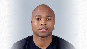 Perry Carter's Instagram, Twitter & Facebook